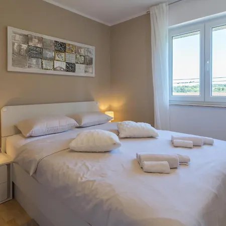 Beautiful In * Karigador