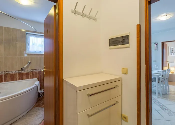 Apartament Beautiful In Karigador